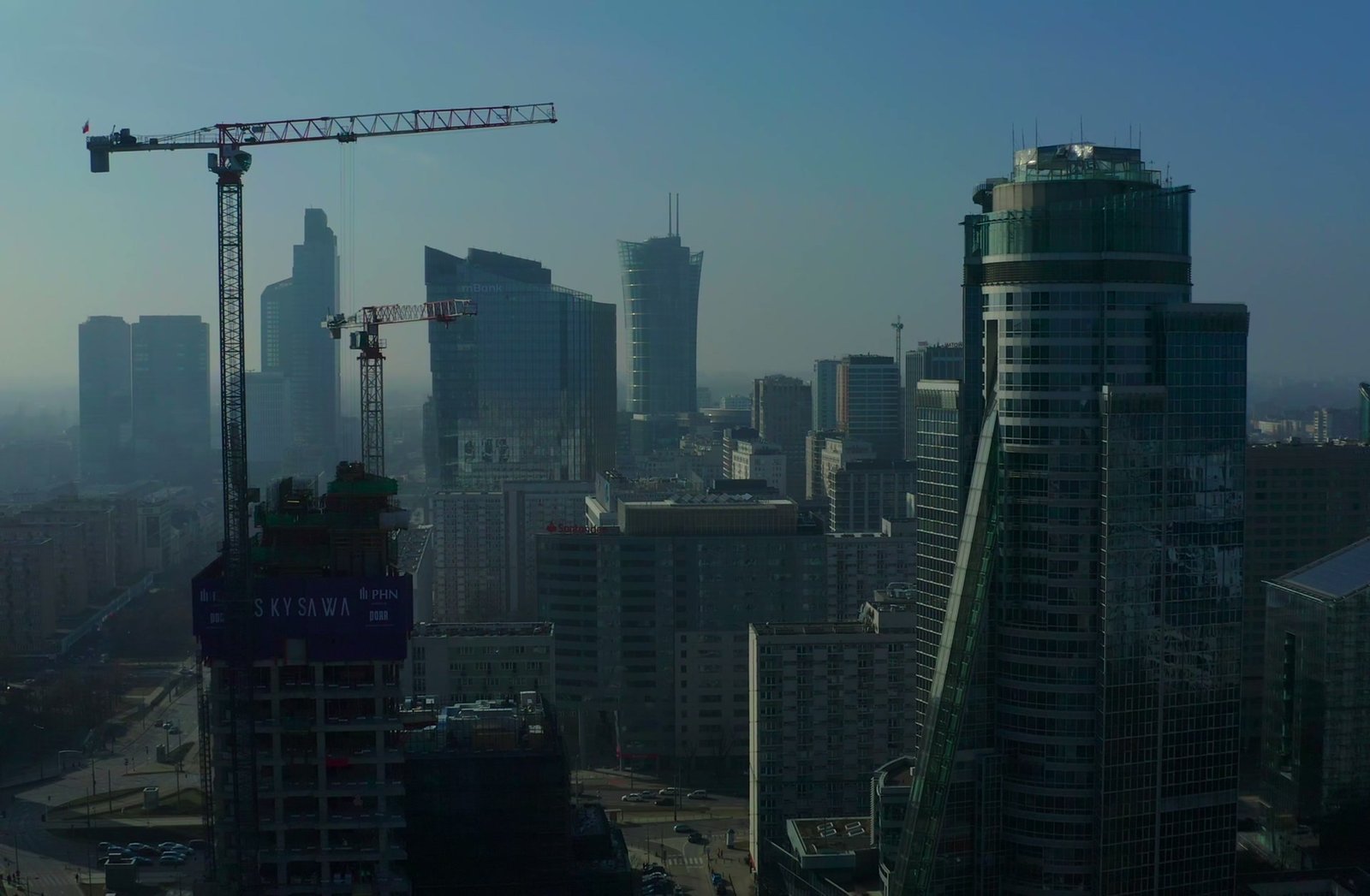 Tower cranes and an evolving city skyline